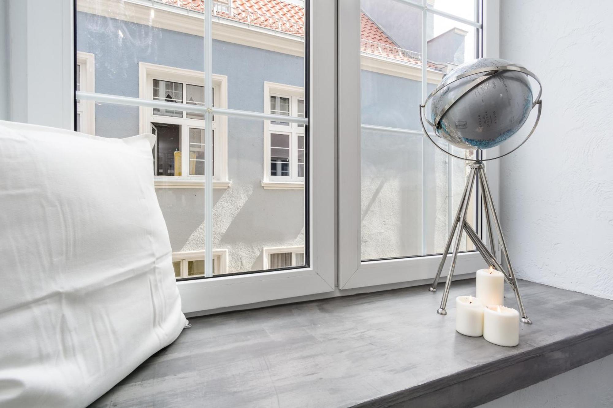 Elite Apartments Ogarna Suites Old Town Danzig Exterior foto